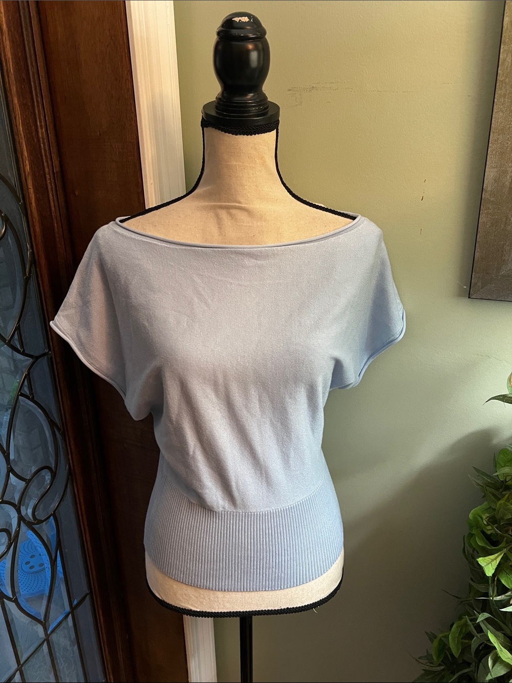 Women’s Off-the-Shoulder Lightweight Sweater in Light Blue